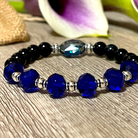 Stone Beads & Crystal beads Bracelet 🍃will arrive in jewelry pouch. - Picture 3 of 7